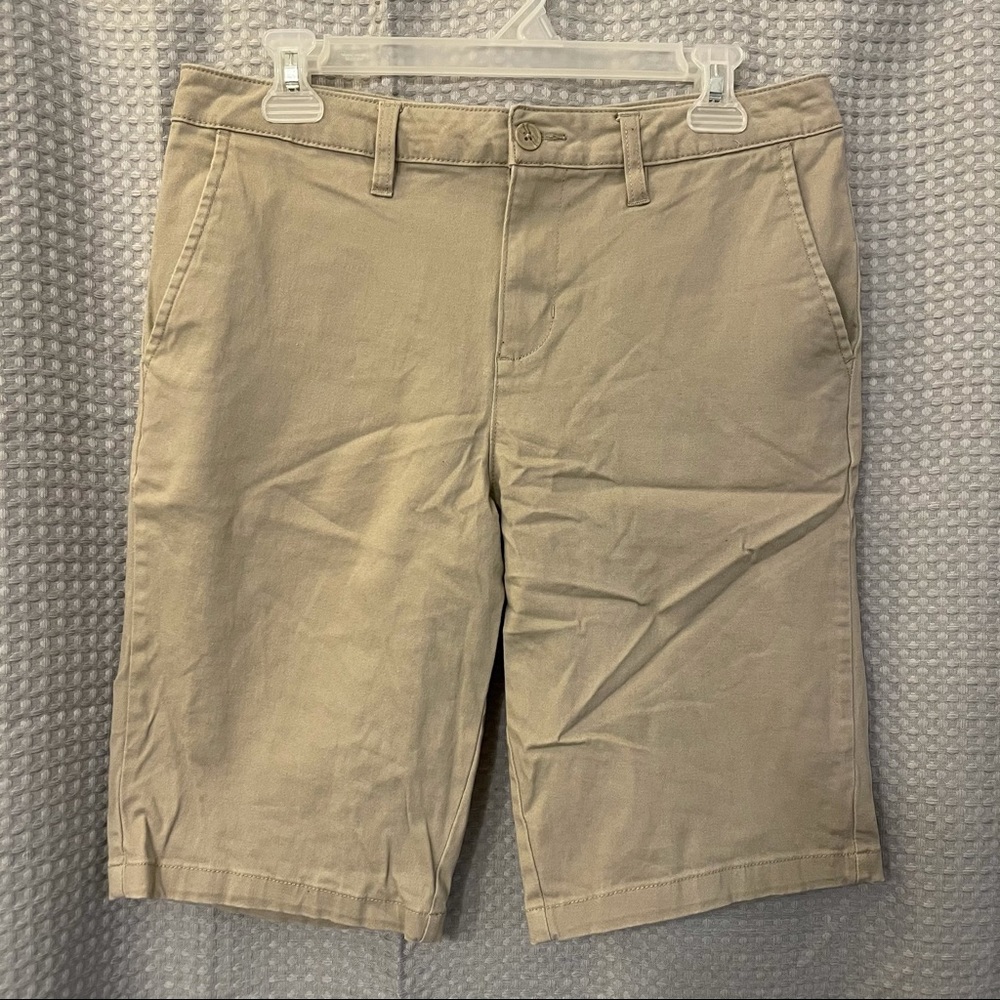 Valor Flat Front / Chino Khaki Shorts